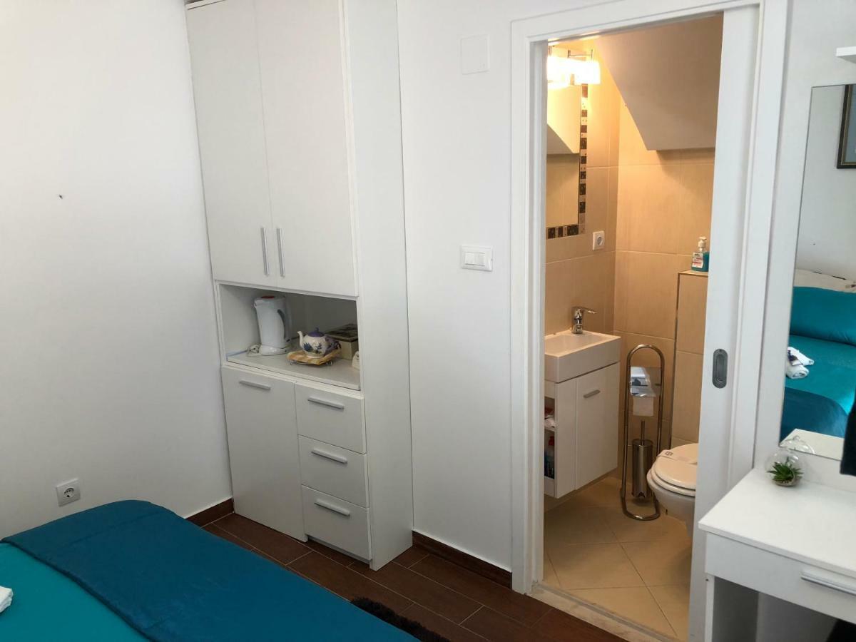 Lana Apartman *